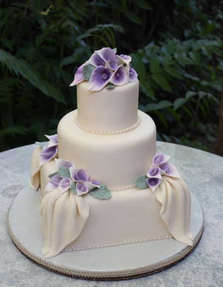 lilac wedding cake